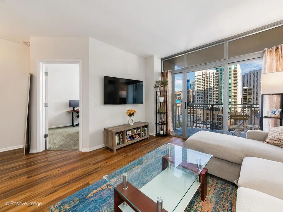 600 N Dearborn Street #905, Chicago, IL 60654 - #3