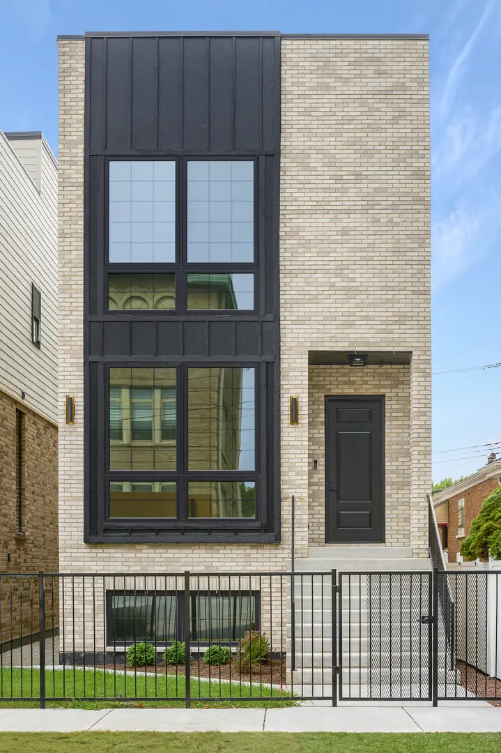 513 W 28th Place, Chicago, IL 60616 - #1