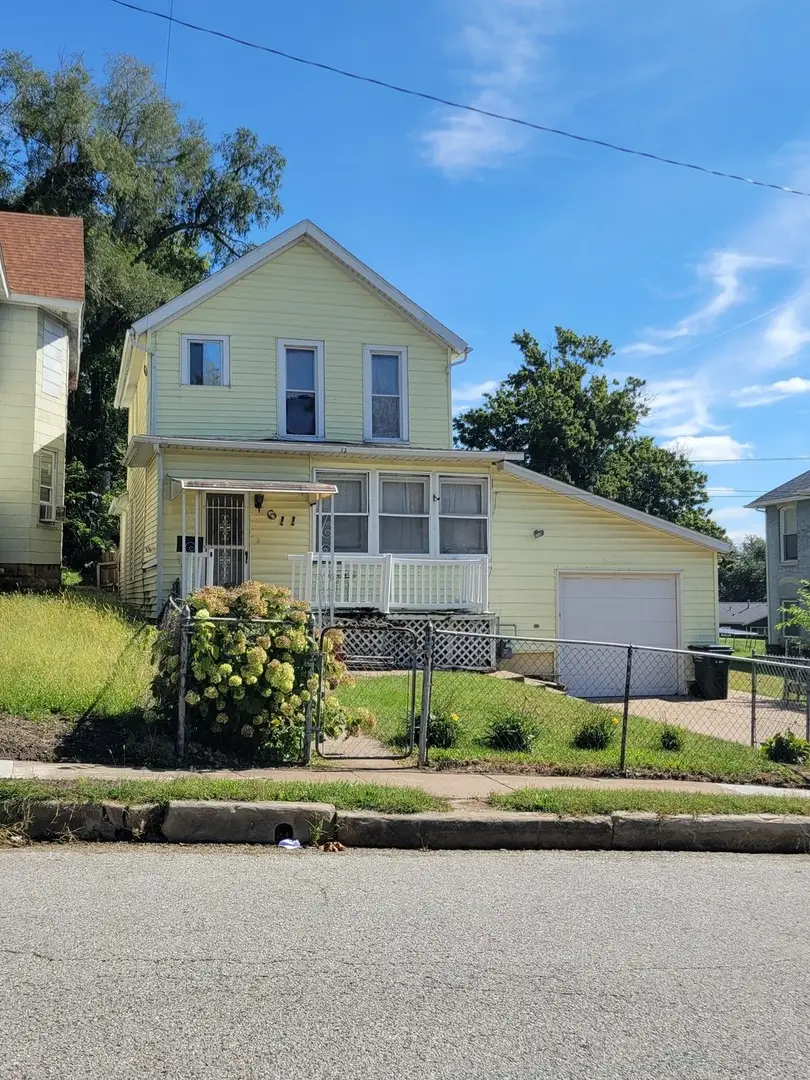 611 Farnam Street, Davenport, IA 50803 - #1