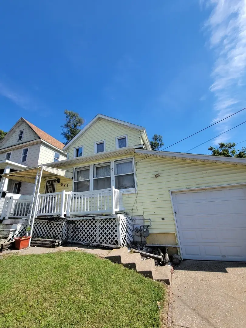 611 Farnam Street, Davenport, IA 50803 - #2