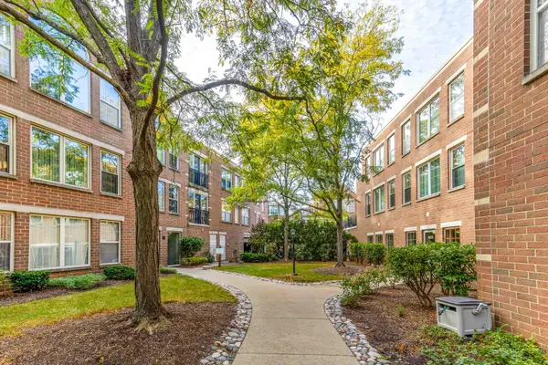 1625 Glenview Road #306, Glenview, IL 60025