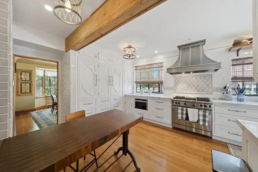 327 Selborne Road, Riverside, IL 60546 - #3