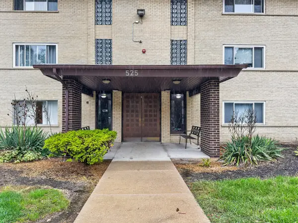 Address Withheld By Seller, Arlington Heights, IL 60005
