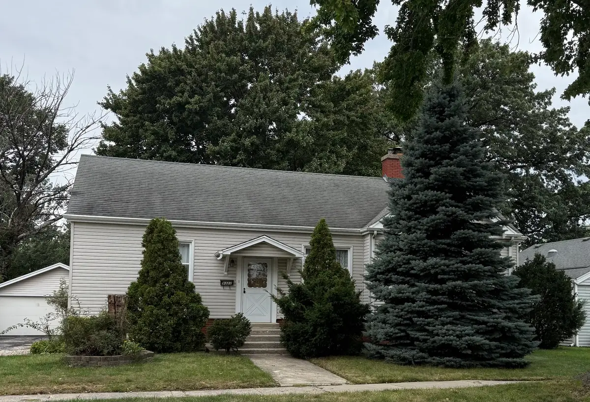 9322 S 49th Avenue, Oak Lawn, IL 60453 - #1