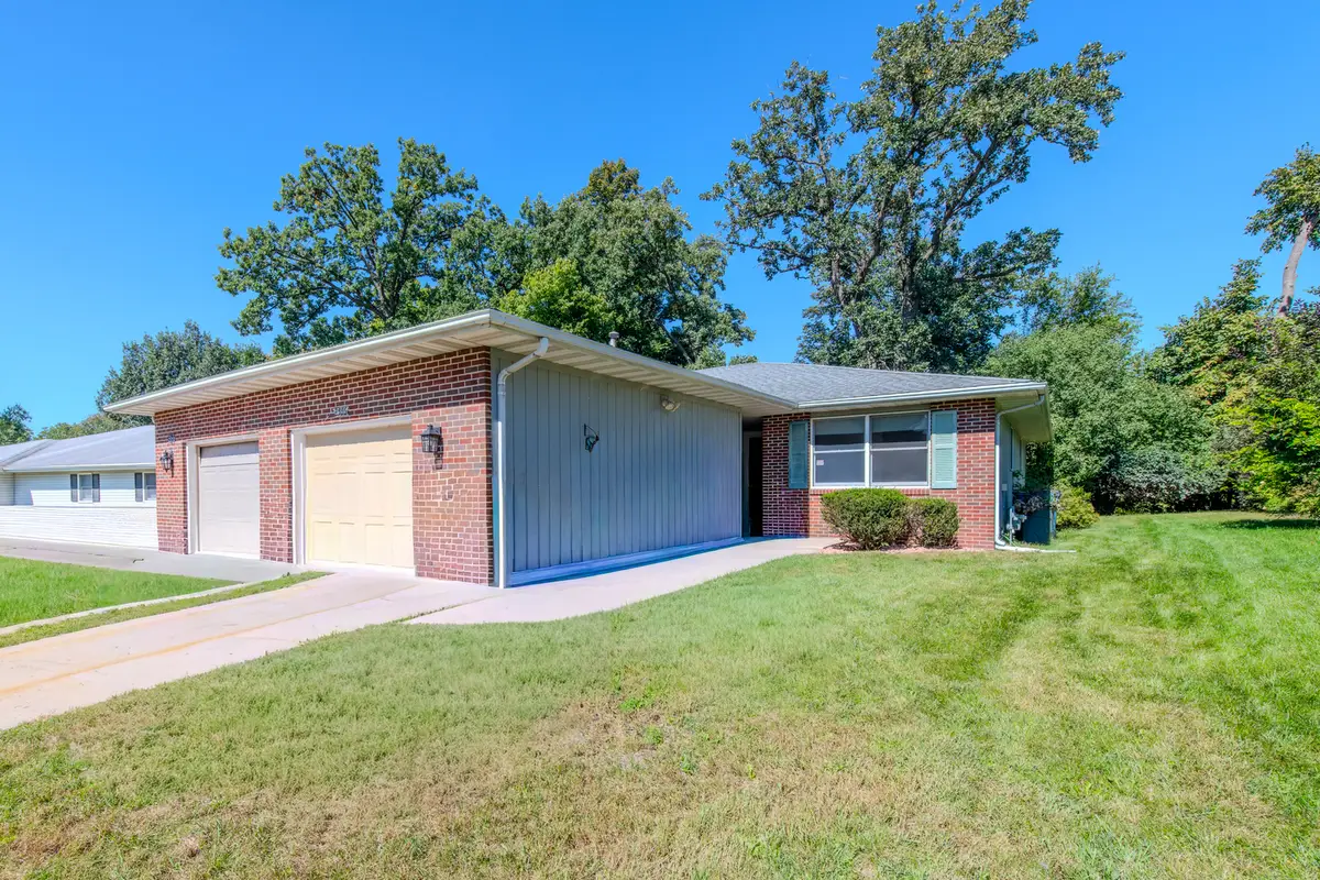 2516 Red Oak Trail, Crest Hill, IL 60403 - #1