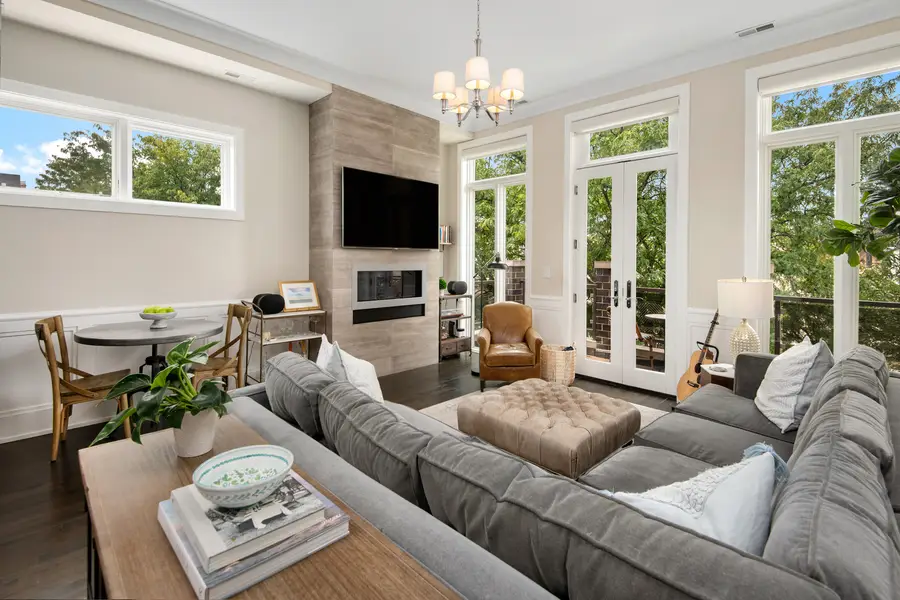 2147 N Southport Avenue #3, Chicago, IL 60614 - #2