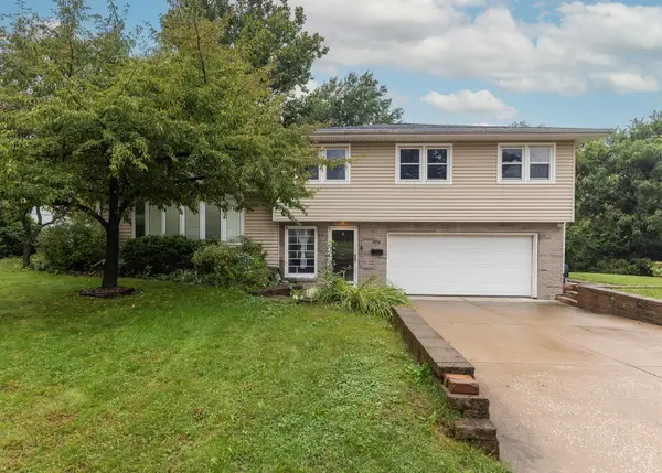 2715 8th Street, East Moline, IL 61244