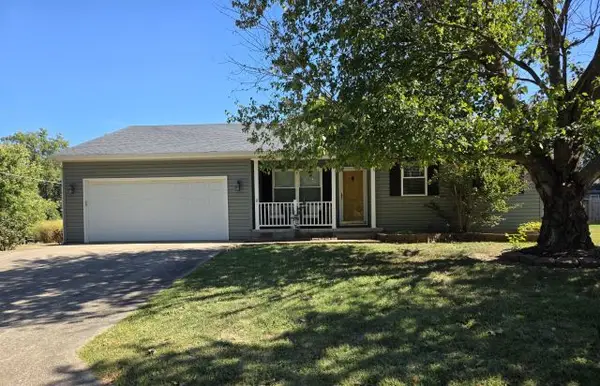2 Acorn Drive, Harrisburg, IL 62946
