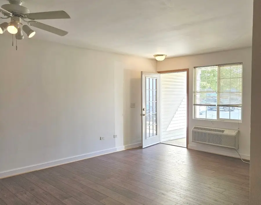 1443 Mcclure Road #207, Aurora, IL 60505 - #3