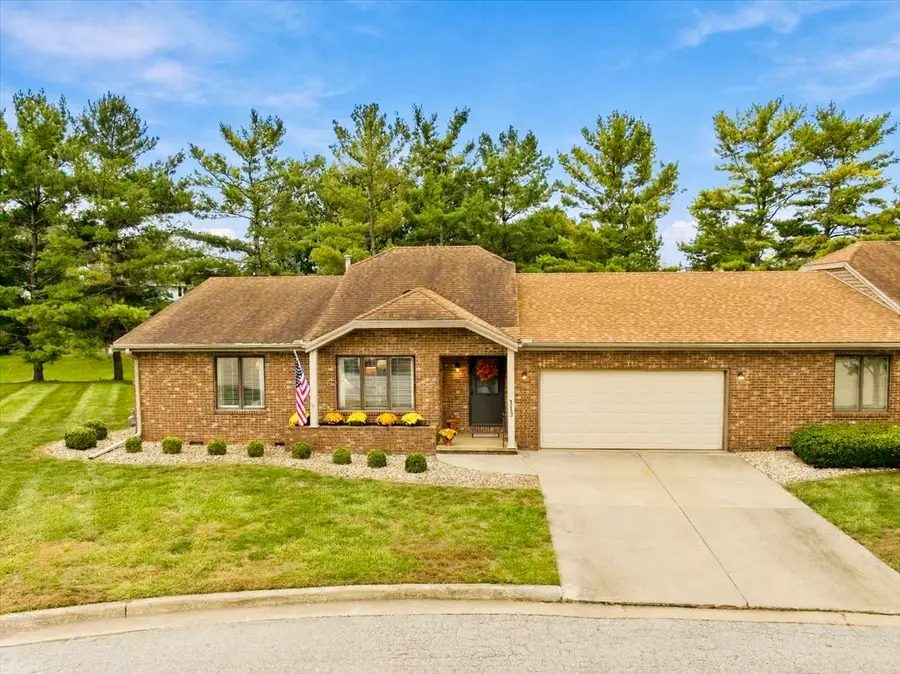 113 Manor Circle, Bloomington, IL 61704 - #2