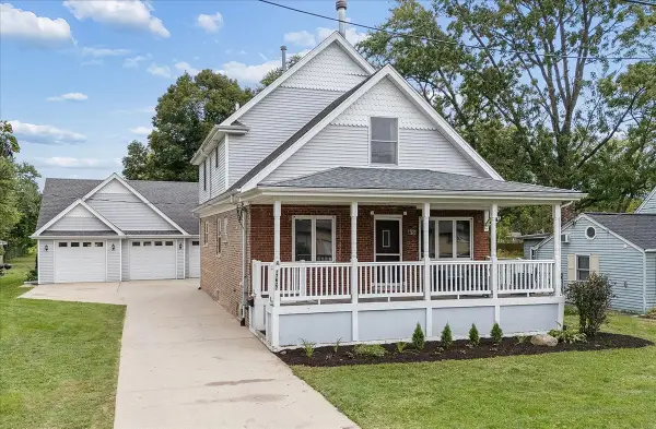17627 S 65th Avenue, Tinley Park, IL 60477
