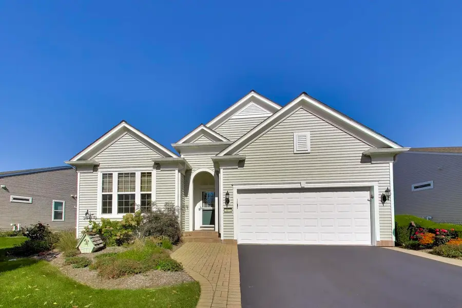 3172 Ravinia Circle, Mundelein, IL 60060 - #2