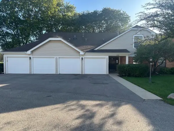270 Kings Mill Court #A1, Schaumburg, IL 60193