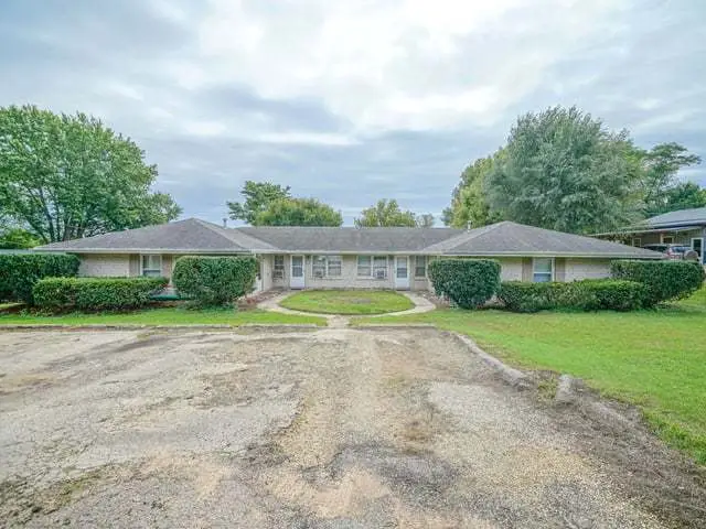 416 E 2nd Street, Byron, IL 61010 - #1