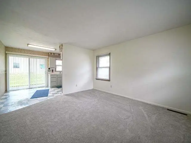 416 E 2nd Street, Byron, IL 61010 - #3