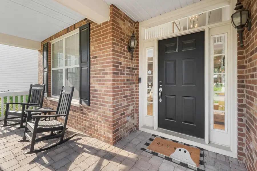 308 Comstock Drive, Elgin, IL 60124 - #2