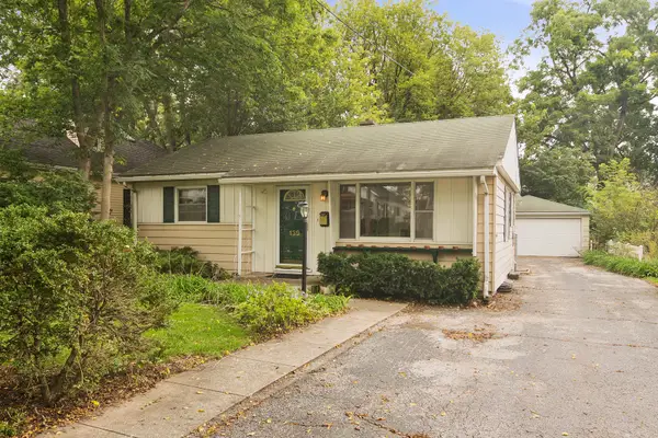 139 N Hager Avenue, Barrington, IL 60010