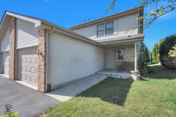 1519 Girard Avenue #6, Bourbonnais, IL 60914