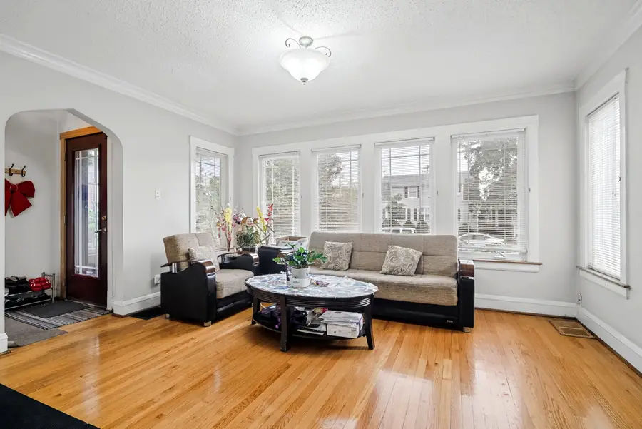 5650 N Mason Avenue, Chicago, IL 60646 - #2