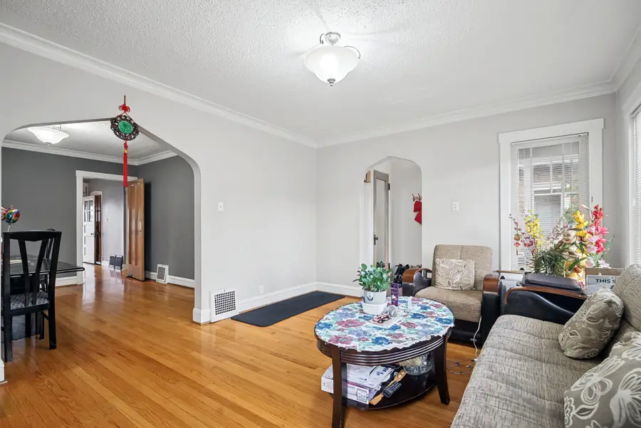 5650 N Mason Avenue, Chicago, IL 60646 - #3