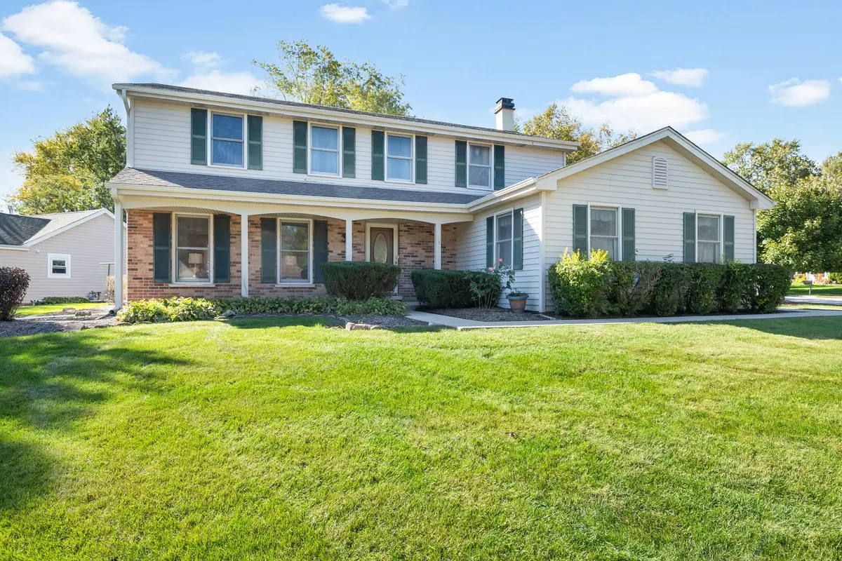 1717 Victoria Road, Mundelein, IL 60060 - #1
