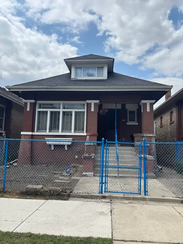 6346 S Maplewood Avenue, Chicago, IL 60629