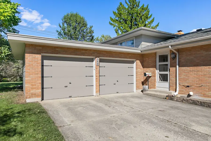 340 Illinois Street, Dundee, IL 60118 - #3