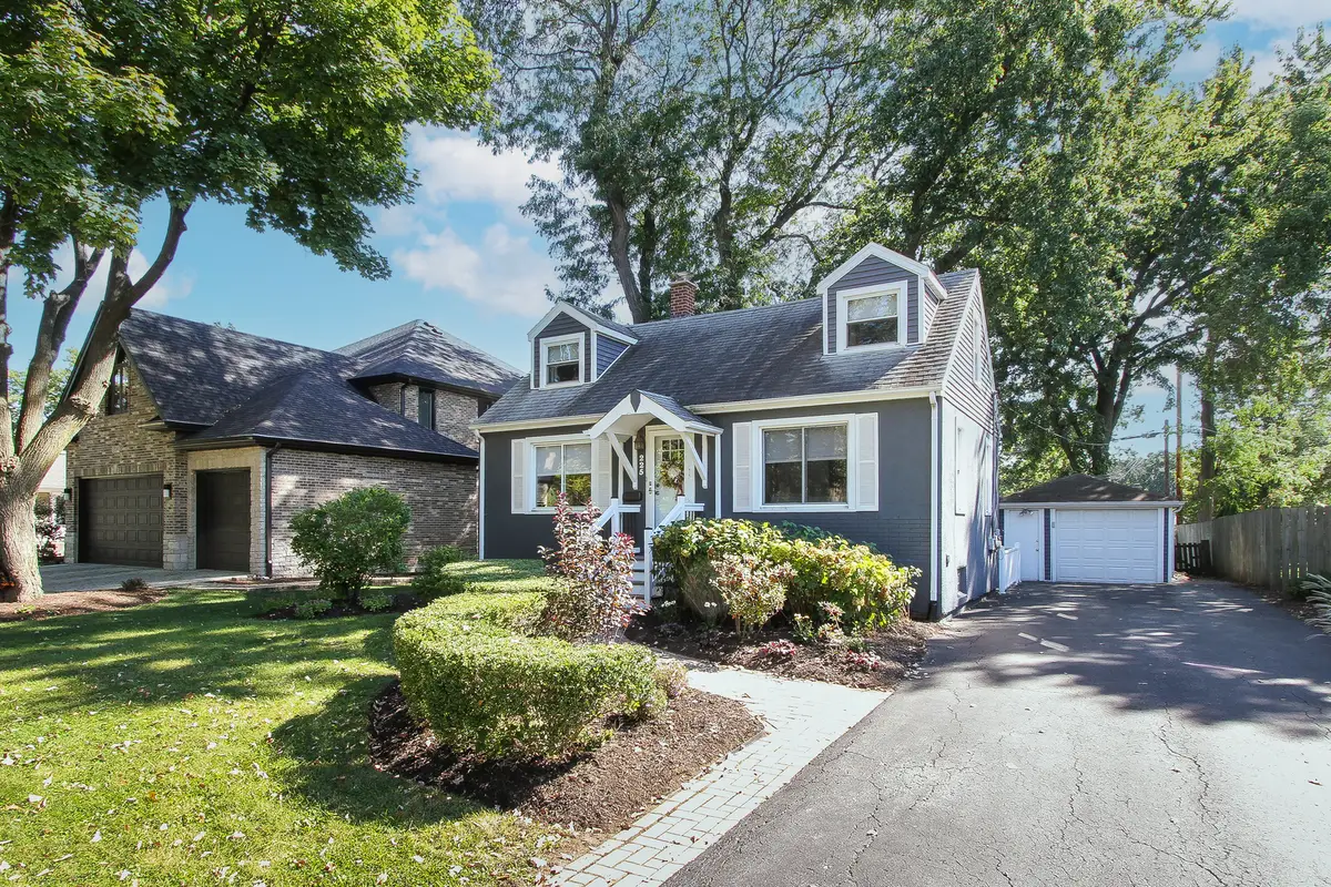 225 Indianapolis Avenue, Downers Grove, IL 60515 - #1