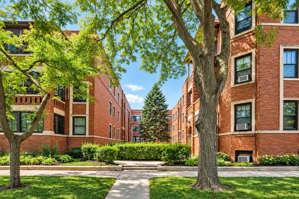 6102 S Kimbark Avenue #2W, Chicago, IL 60637