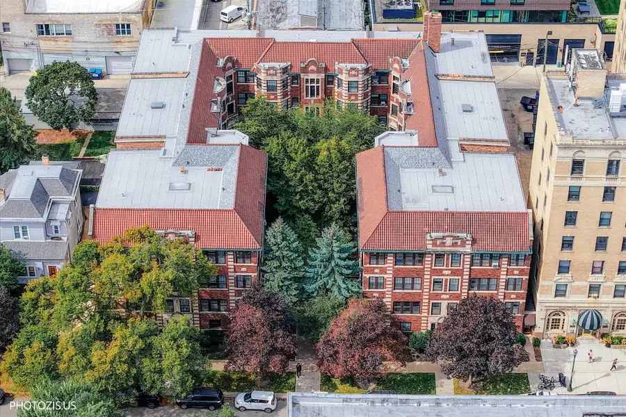 848 Hinman Avenue #2, Evanston, IL 60202 - #2