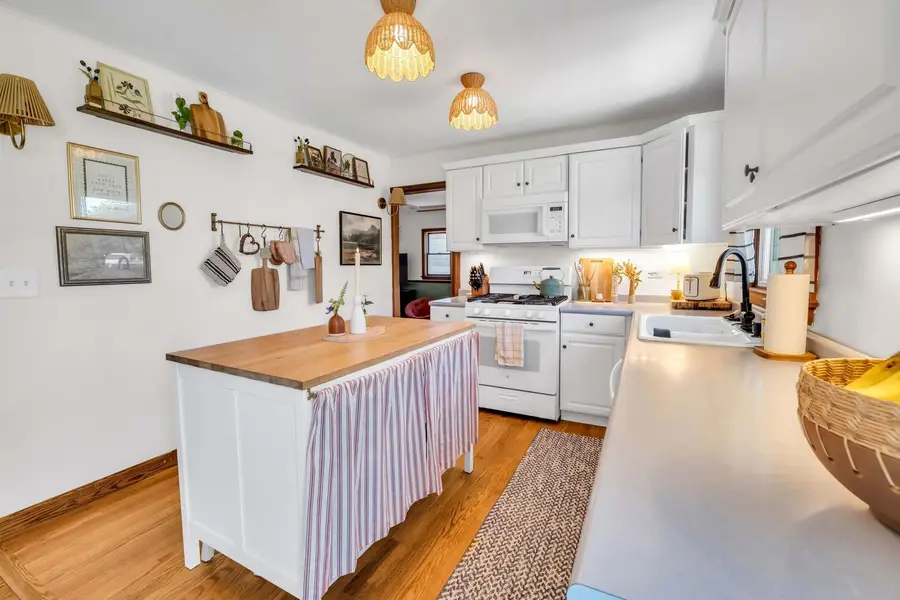 10120 S Kolin Avenue, Oak Lawn, IL 60453 - #3
