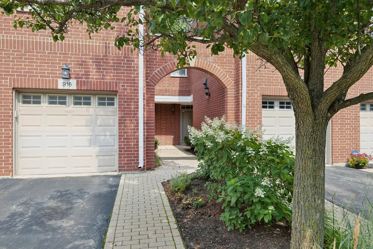 916 Enfield Drive #5-A2, Northbrook, IL 60062 - #1