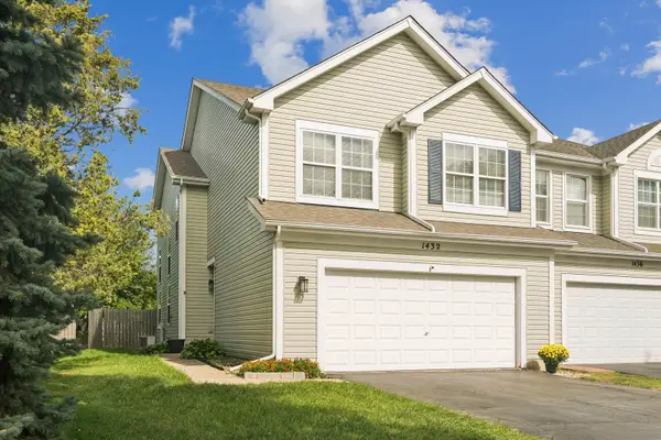 1432 Newport Lane, Mundelein, IL 60060