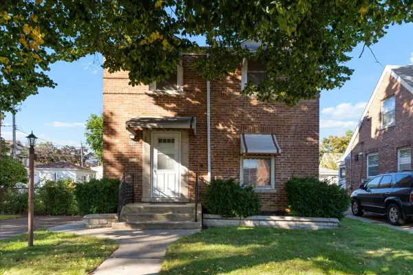 7350 W Summerdale Avenue, Chicago, IL 60656