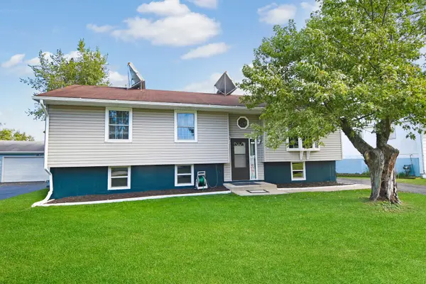 117 N Cedar Lane, Glenwood, IL 60425
