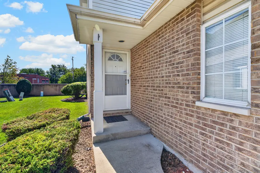 5229 W Mint Julip Drive, Alsip, IL 60803 - #3