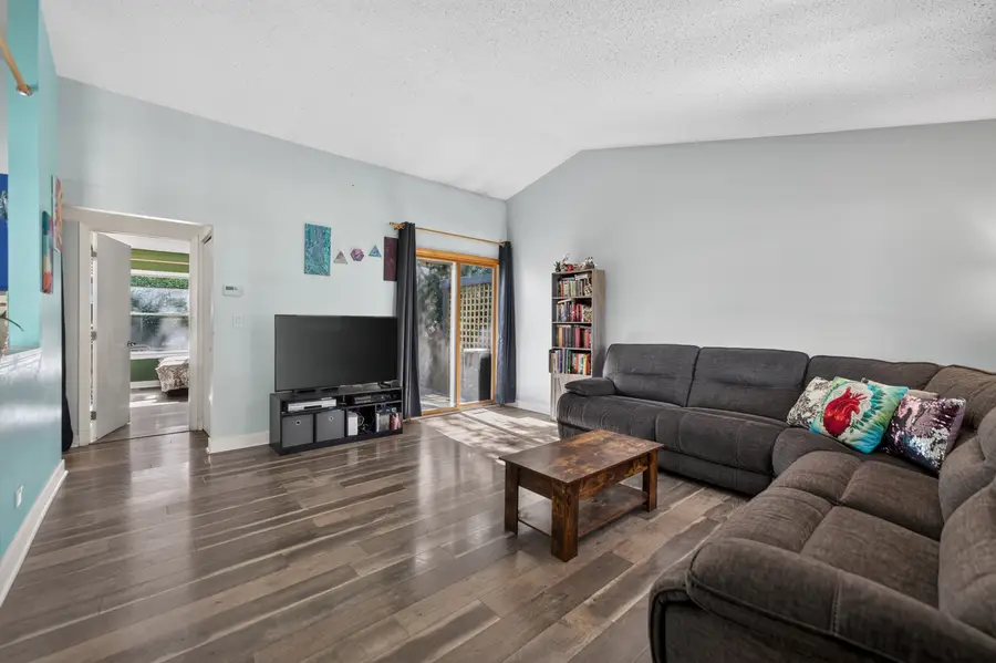 326 Danbury Drive, Naperville, IL 60565 - #3