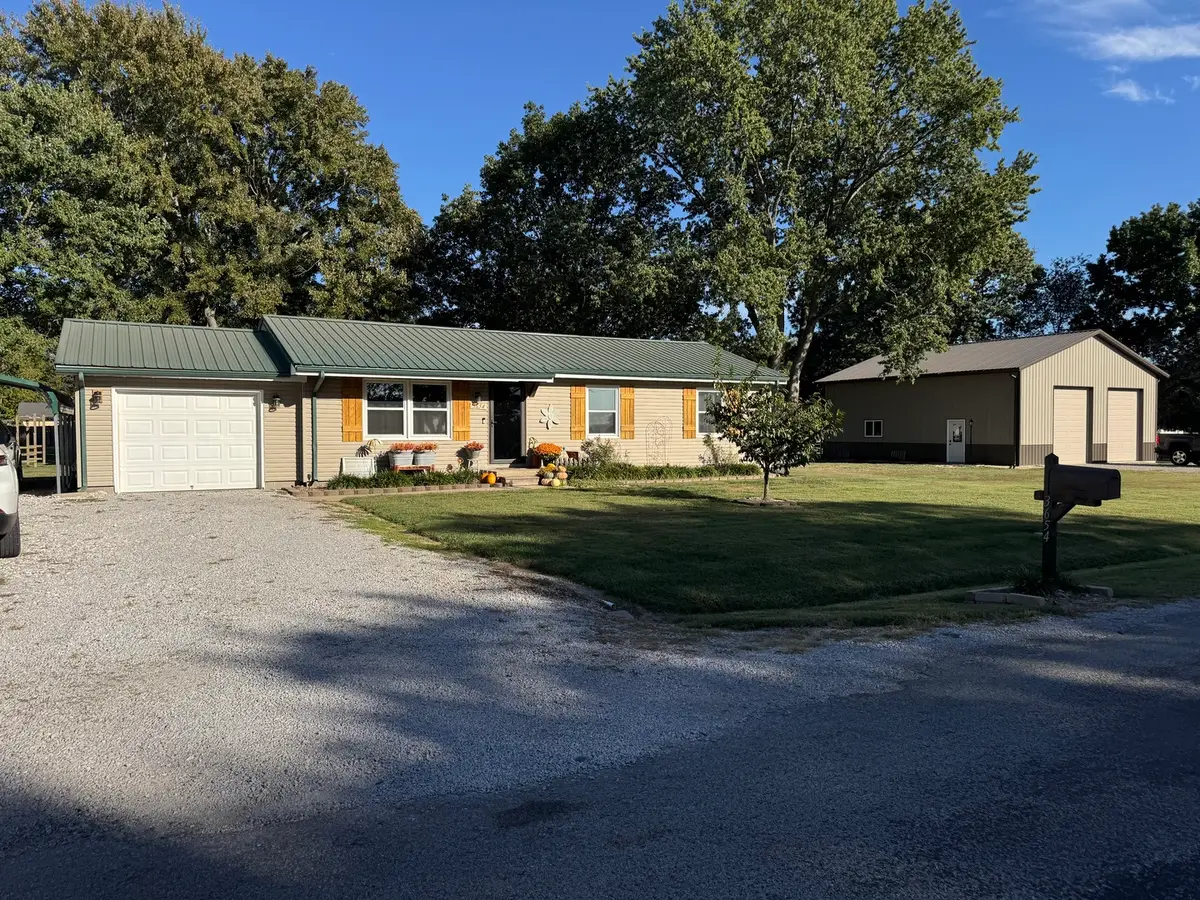 3654 Dawn Drive, Pinckneyville, IL 62274 - #1