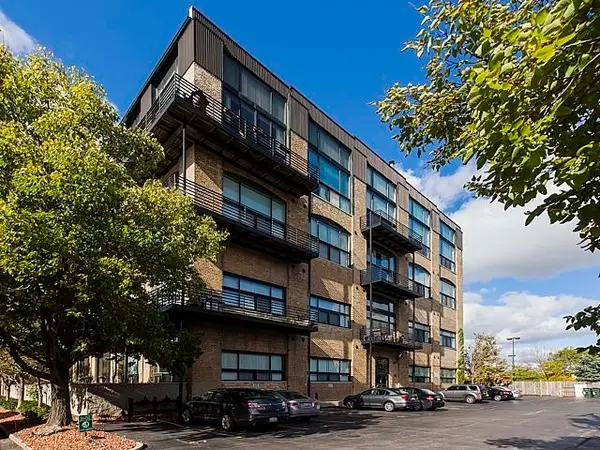 2614 N Clybourn Avenue #401, Chicago, IL 60614