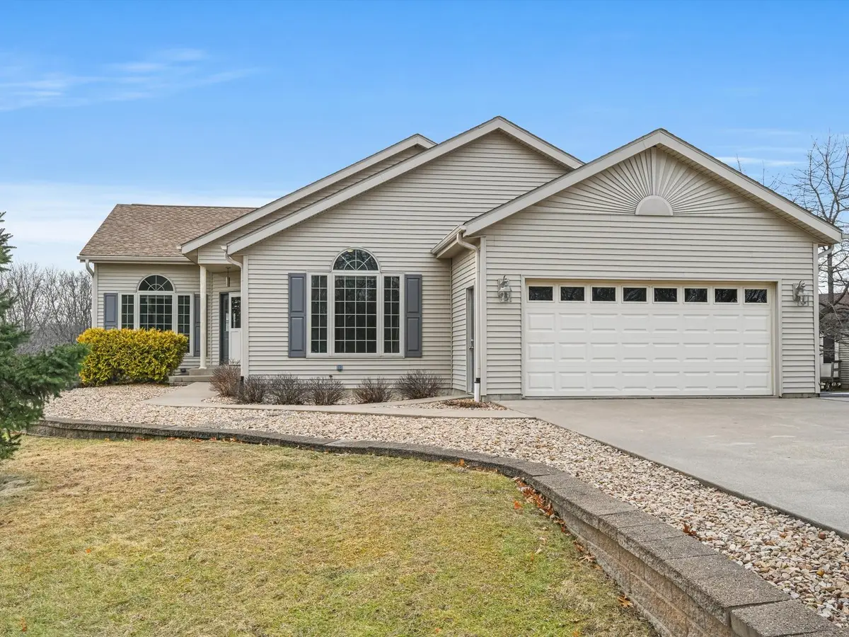 9A184 Cottonwood Court, Apple River, IL 61001 - #1