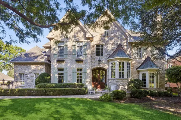 753 Wilson Lane, Hinsdale, IL 60521