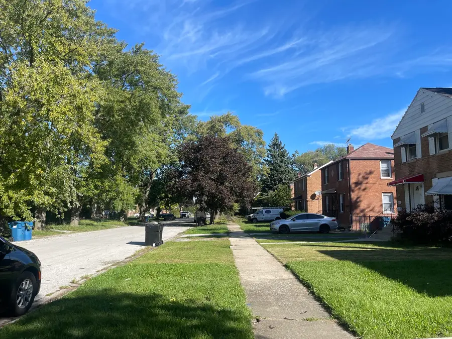 16041 Emerald Avenue, Harvey, IL 60426 - #3