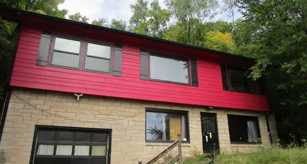 1518 W 10th Street, Davenport, IA 52804
