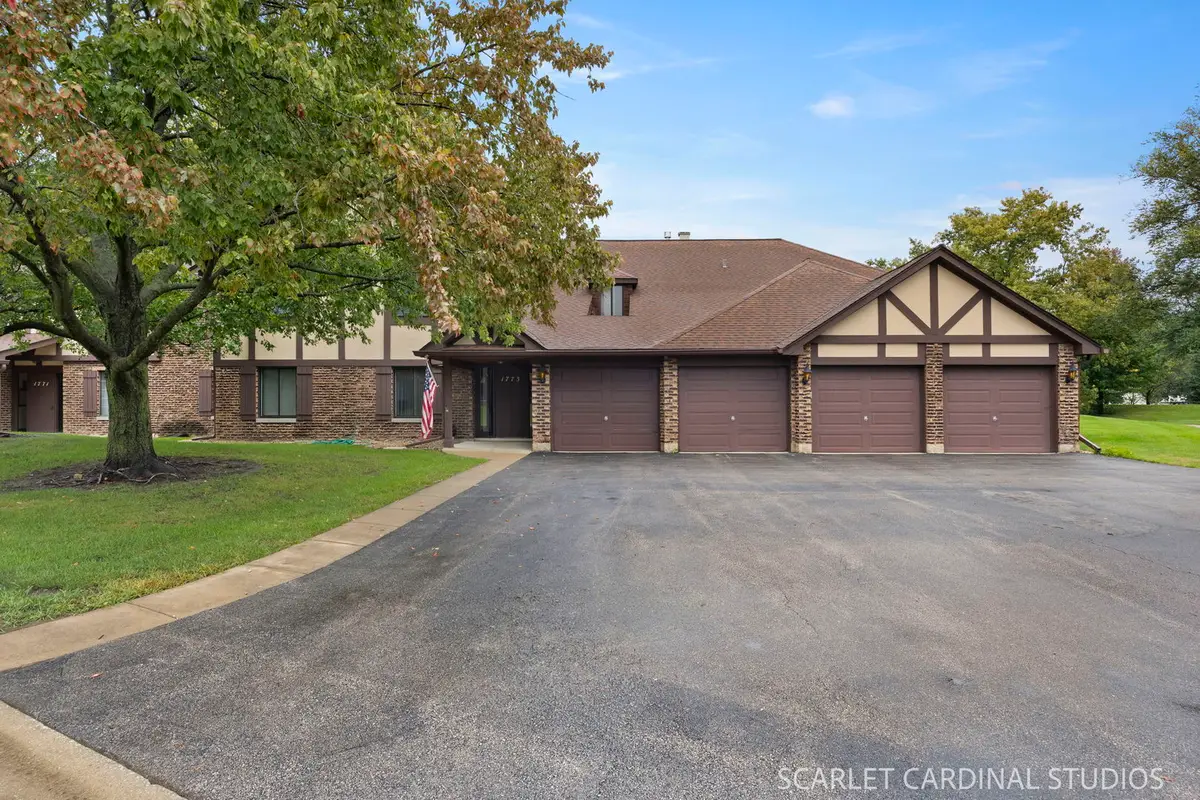 1773 Gloucester Court #A, Wheaton, IL 60189 - #1