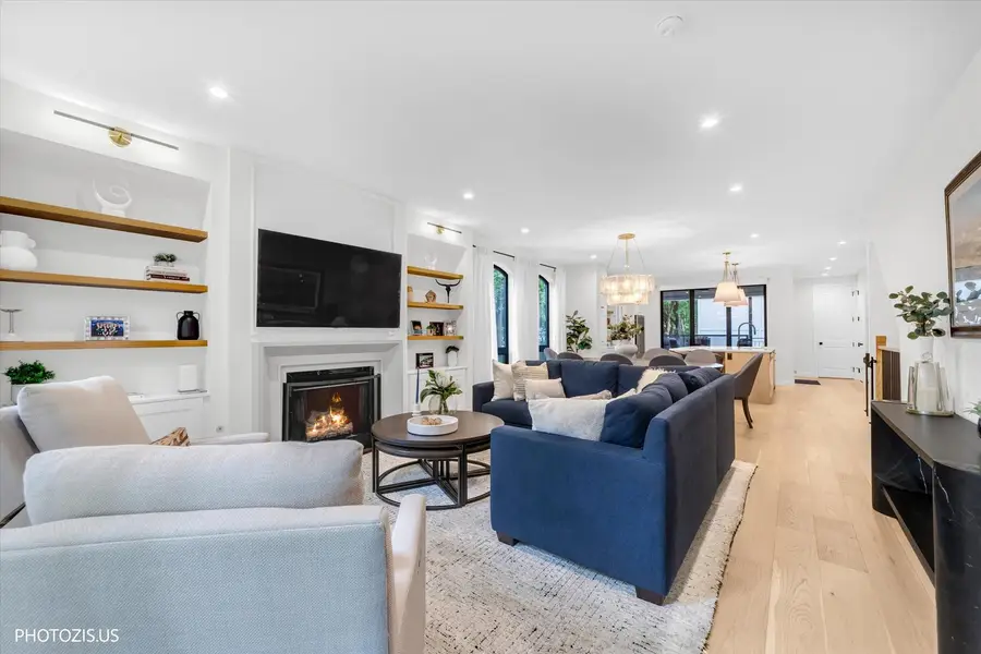 2321 W Belden Avenue #1, Chicago, IL 60647 - #2