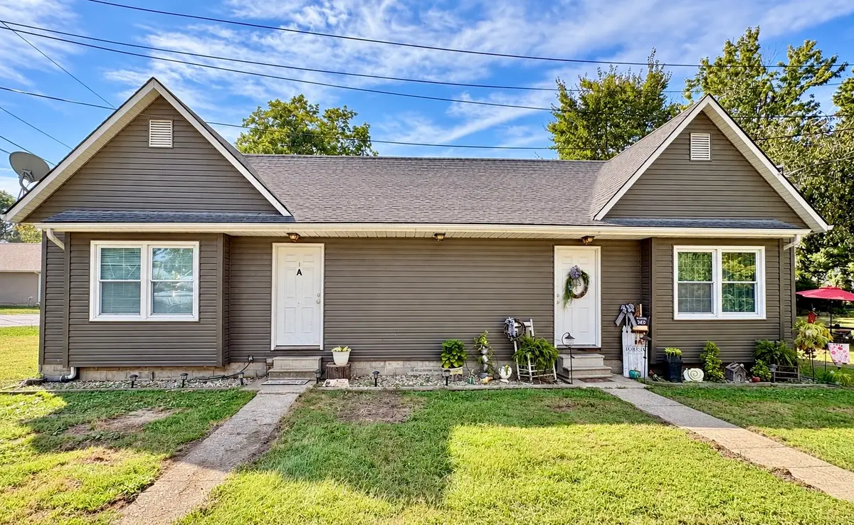 402 S Elm Street, Cambria, IL 62915 - #1