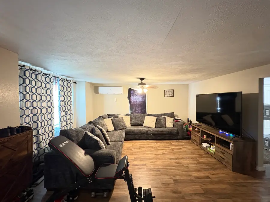 402 S Elm Street, Cambria, IL 62915 - #3