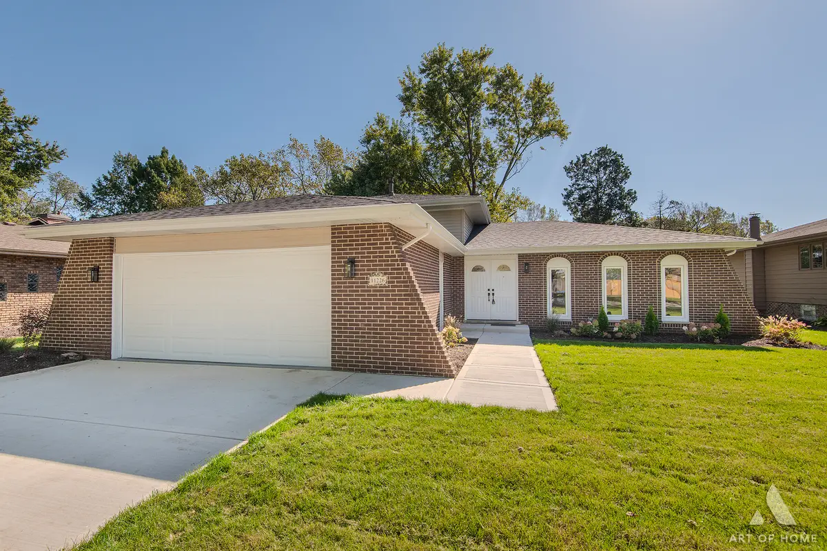 11226 S Deerpath Lane, Palos Hills, IL 60465 - #1