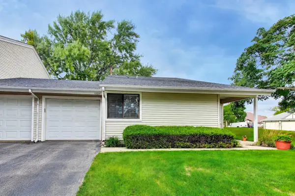 1720 E Shannon Lane #6, Palatine, IL 60074