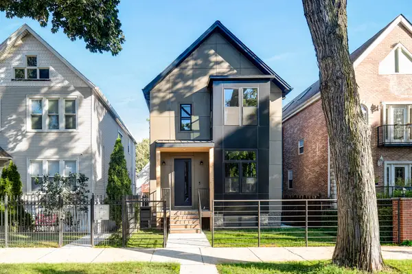 2520 W Shakespeare Avenue, Chicago, IL 60647